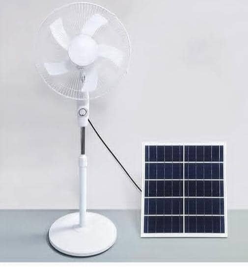 Ventilador Recargable de Pedestal DARWAN