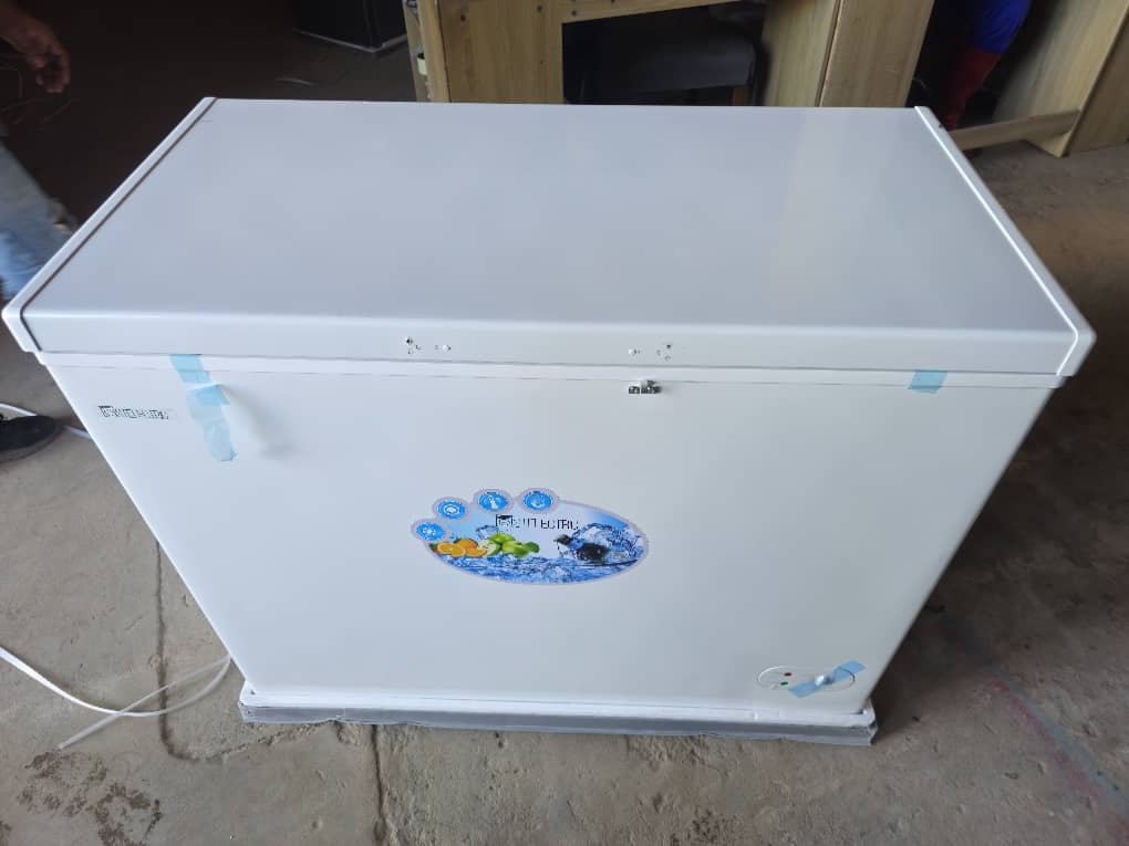 Nevera ESTELECTRIC de 8.9 Pies