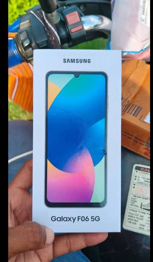 Samsung Galaxy F06 5G (Nuevo) - 4 GB RAM / 128 GB, 5G y 90Hz - Imagen 3