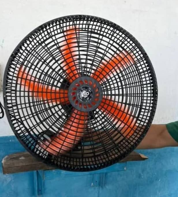 Ventilador de Pared EKO de 18 pulgadas